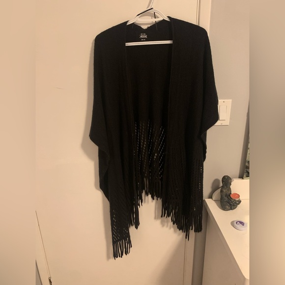 Est 1982 Ardene Black Pancho - Picture 1 of 3